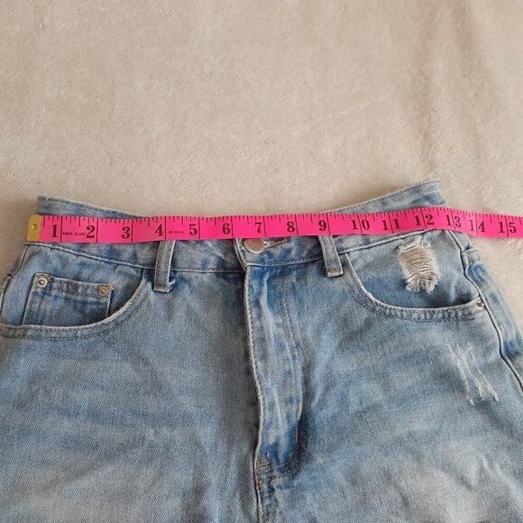 SHEIN Women's Size Small Light Wash High Rise Cut Off Distressed Jean Shorts - Picture 8 of 10